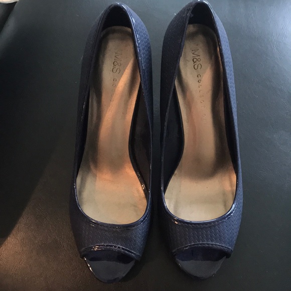 m&s peep toe shoes